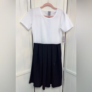 New Small LulaRoe Amelia Dress